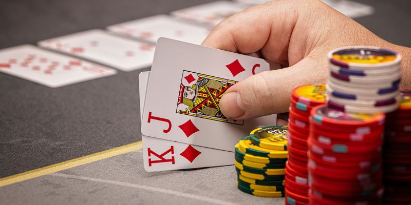 Chơi Tiến Lên đổi thưởng trên nền tảng trực tuyến